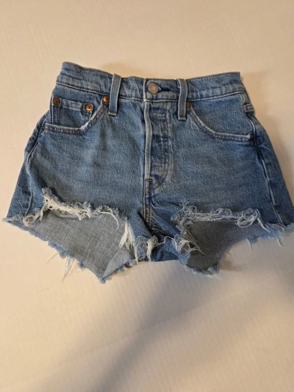 Levis 501 Original High Rise Cut Of Denim Shorts Medium Wash Blue W23 56327-0251